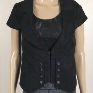 👛 (ANY 2/$20) RICKI’S Black Vest Cap Sleeves Hook/Eyelet Closure